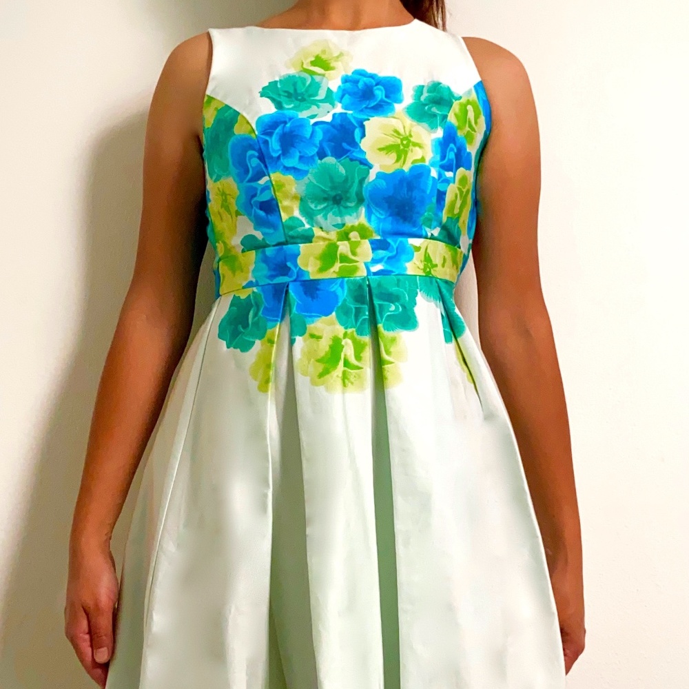 Max and Cleo dress, size 2.